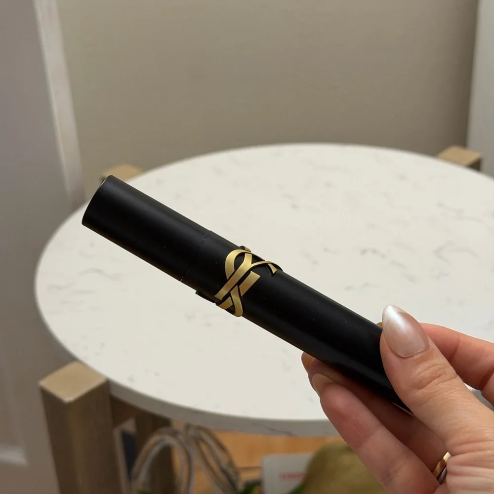 Yves Saint Laurent - Lash Clash Extreme Volume Mascara - Black